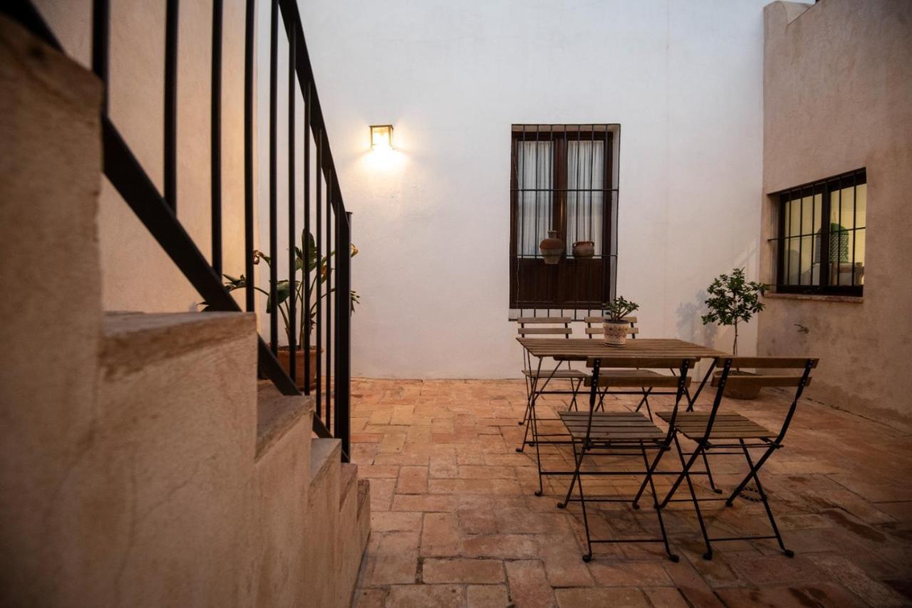 Apartamentos La Casa del Santo Carmona  Exterior foto